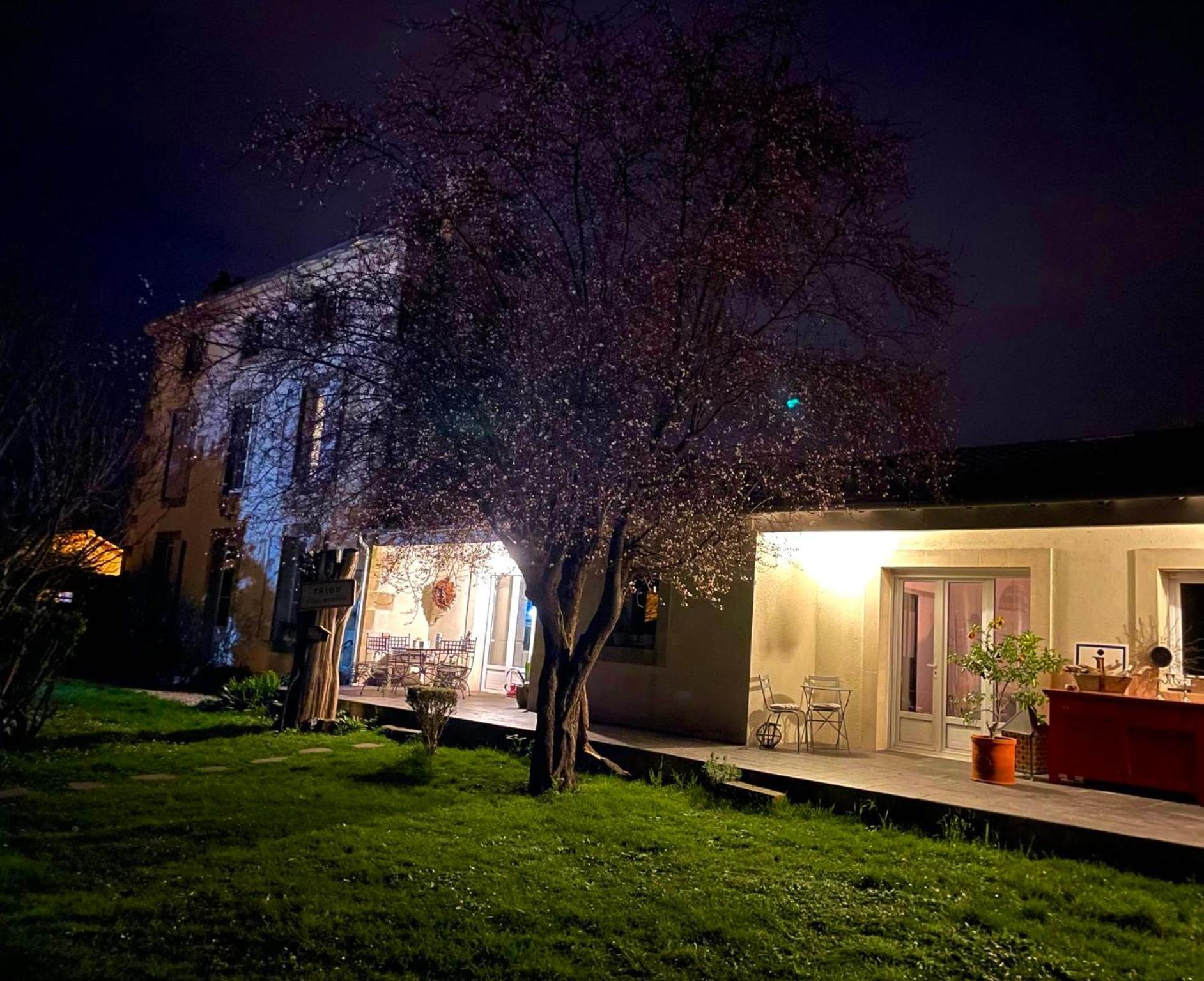 Bed and Breakfast Chez Guilhem Saint-Maixent-lʼÉcole Exterior foto